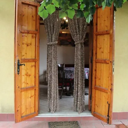 Holiday home Casetta Nora