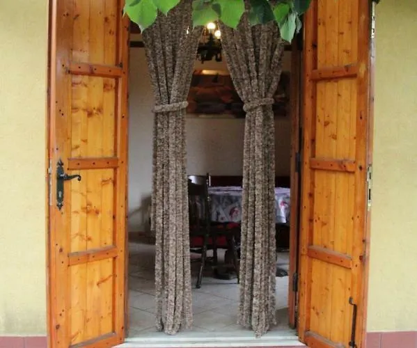 Holiday home Casetta Nora